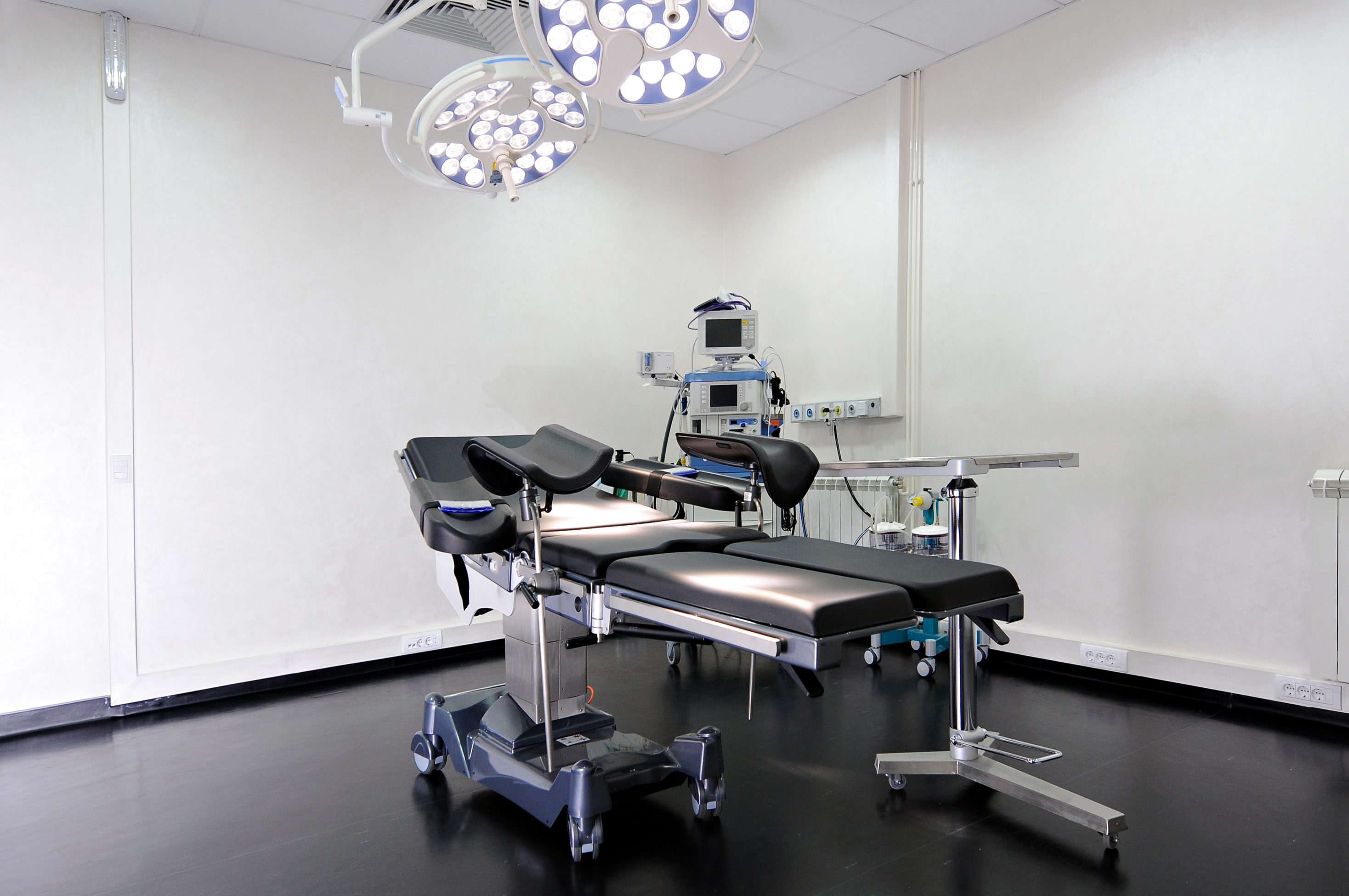 robotic surgical table